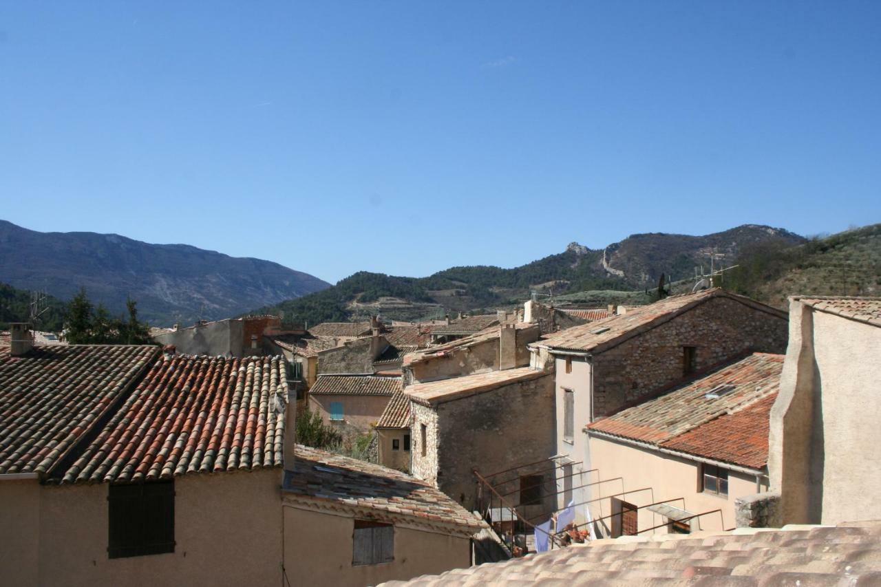 La Maison Derriere La Fontaine Buis-les-Baronnies Bagian luar foto
