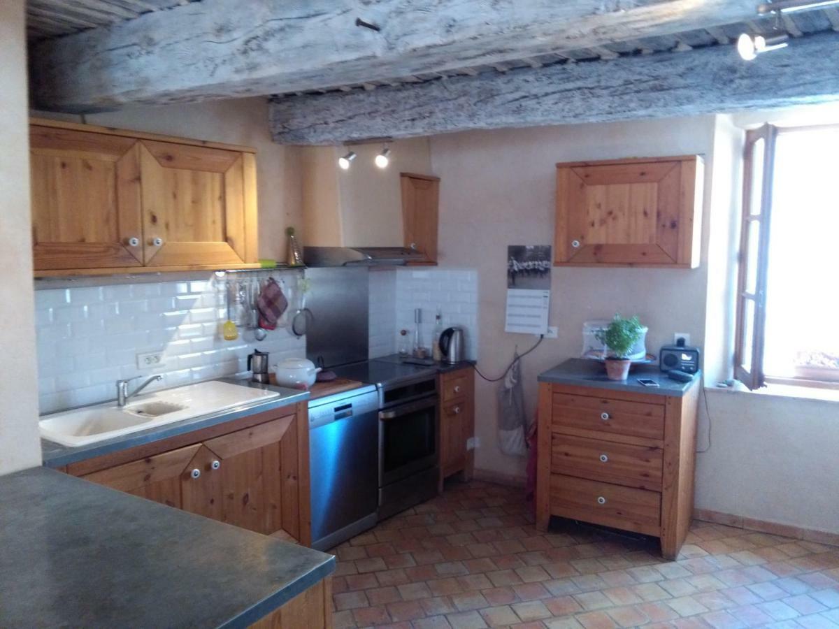 La Maison Derriere La Fontaine Buis-les-Baronnies Bagian luar foto