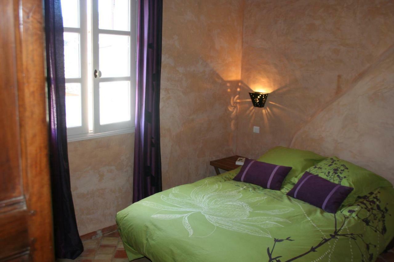 La Maison Derriere La Fontaine Buis-les-Baronnies Bagian luar foto